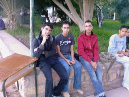 Bien sûr :Soufiane / Moi /Mohammed / Adil